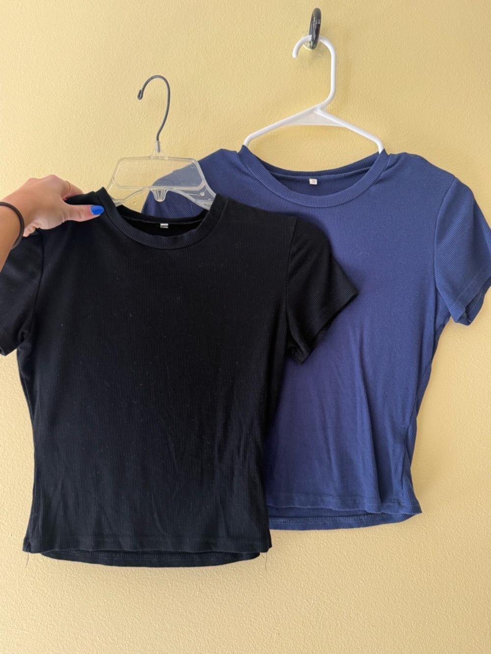 Classic Short-Sleeve Ribbed Tee - Black & Navy